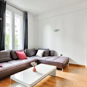 Appartamento Quartier Champs-elysees 4 Free Netflix, Parigi